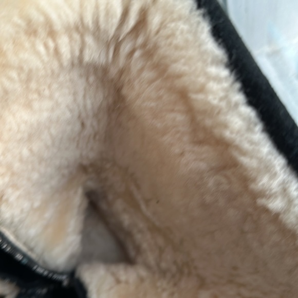 Vintage UGG boots - Picture 6 of 7